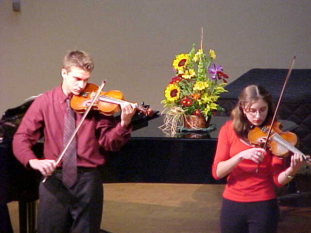 MVC-179S.JPG, 35910 bytes, 12/25/01